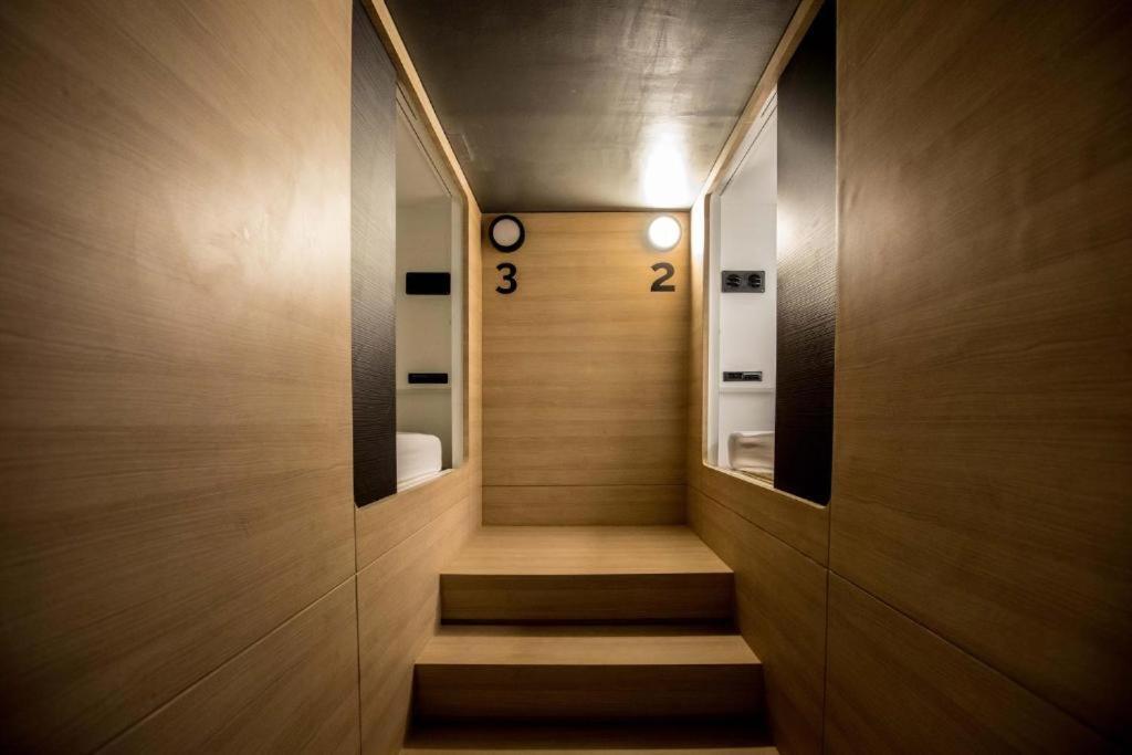 The Capsule By Unionspace (Adults Only) Bangkok Eksteriør billede